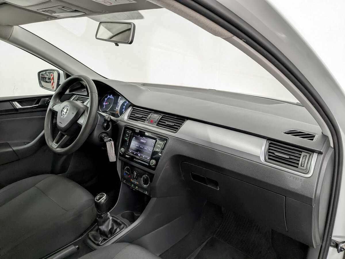 Шкода Рапид б/у, 2017, Механическая. Фото: #10