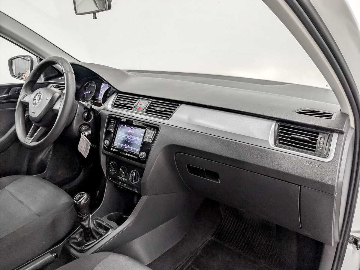 Шкода Рапид б/у, 2017, Механическая. Фото: #10