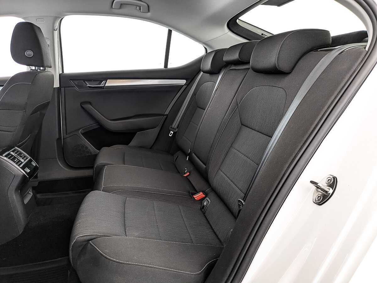 Шкода Суперб б/у, 2017, Роботизированная. Фото: #11