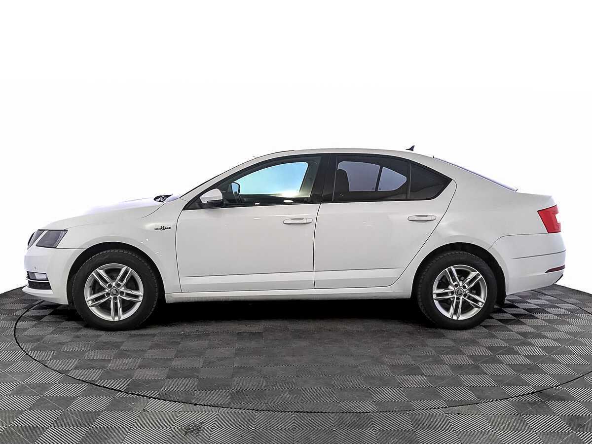 Шкода Октавия б/у, 2018, Роботизированная. Фото: #7