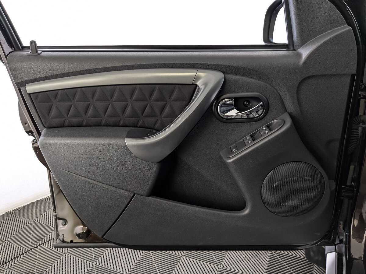 Рено Дастер б/у, 2018, Механическая. Фото: #18