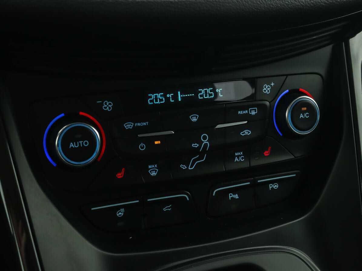 Форд Куга б/у, 2017, Автоматическая. Фото: #12