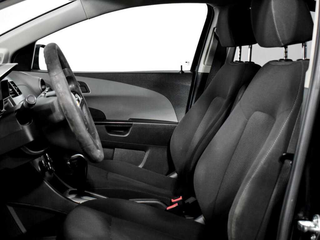 Шевроле Авео б/у, 2013, Автоматическая. Фото: #10