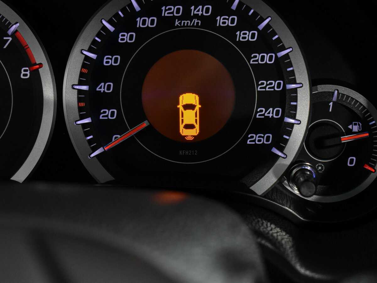 Хонда Аккорд б/у, 2012, Автоматическая. Фото: #21