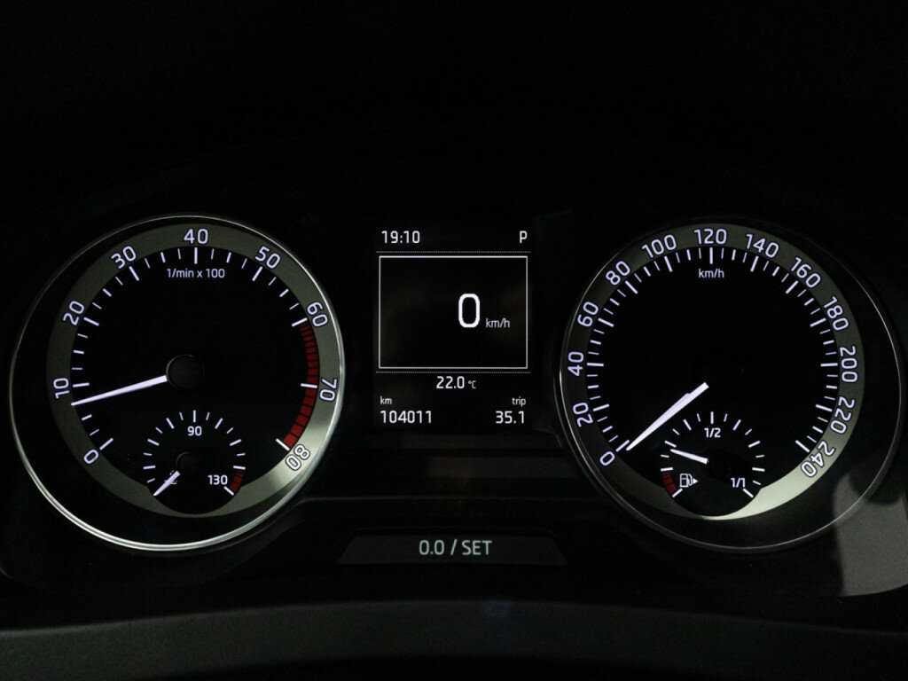 Шкода Рапид б/у, 2016, Автоматическая. Фото: #11