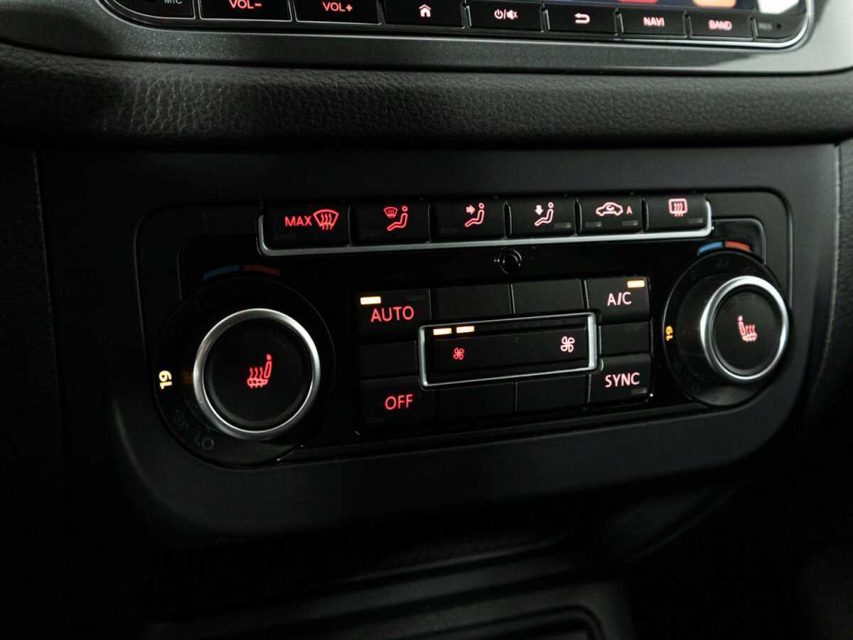 Фольксваген Тигуан б/у, 2015, Автоматическая. Фото: #16