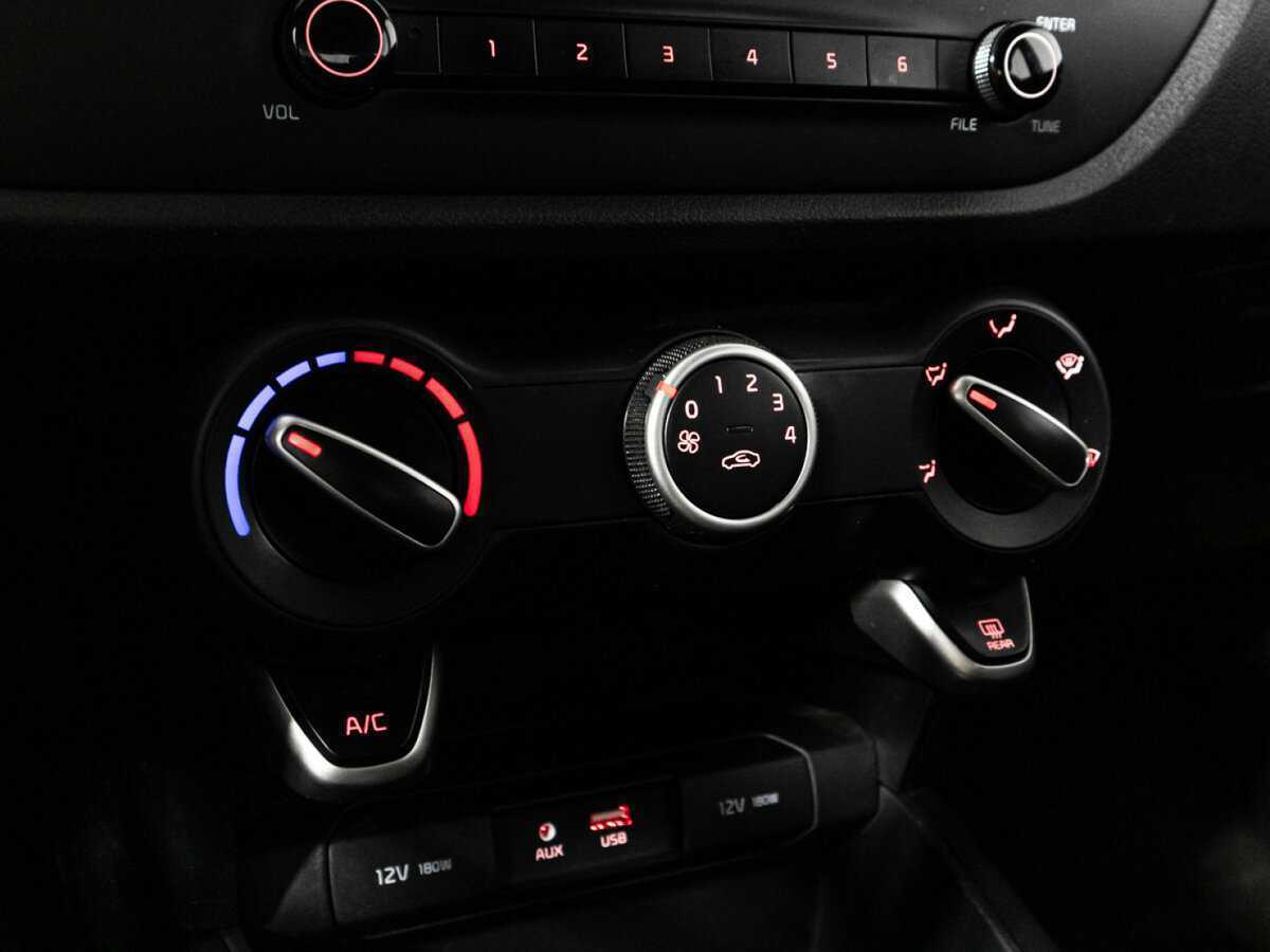 Киа Рио б/у, 2019, Автоматическая. Фото: #14