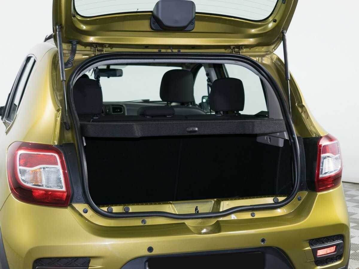 Рено Сандеро б/у, 2017, Механическая. Фото: #6