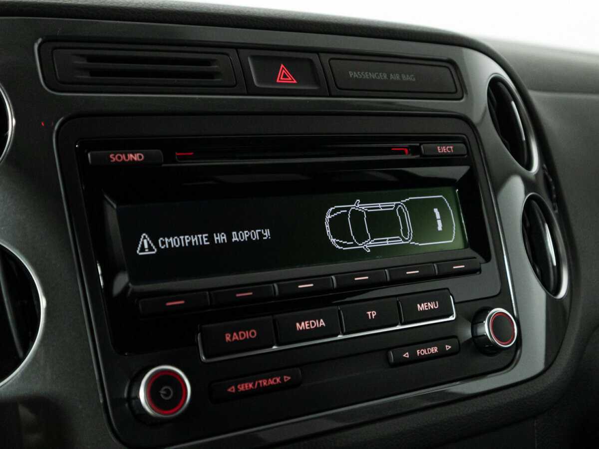 Фольксваген Тигуан б/у, 2015, Автоматическая. Фото: #15