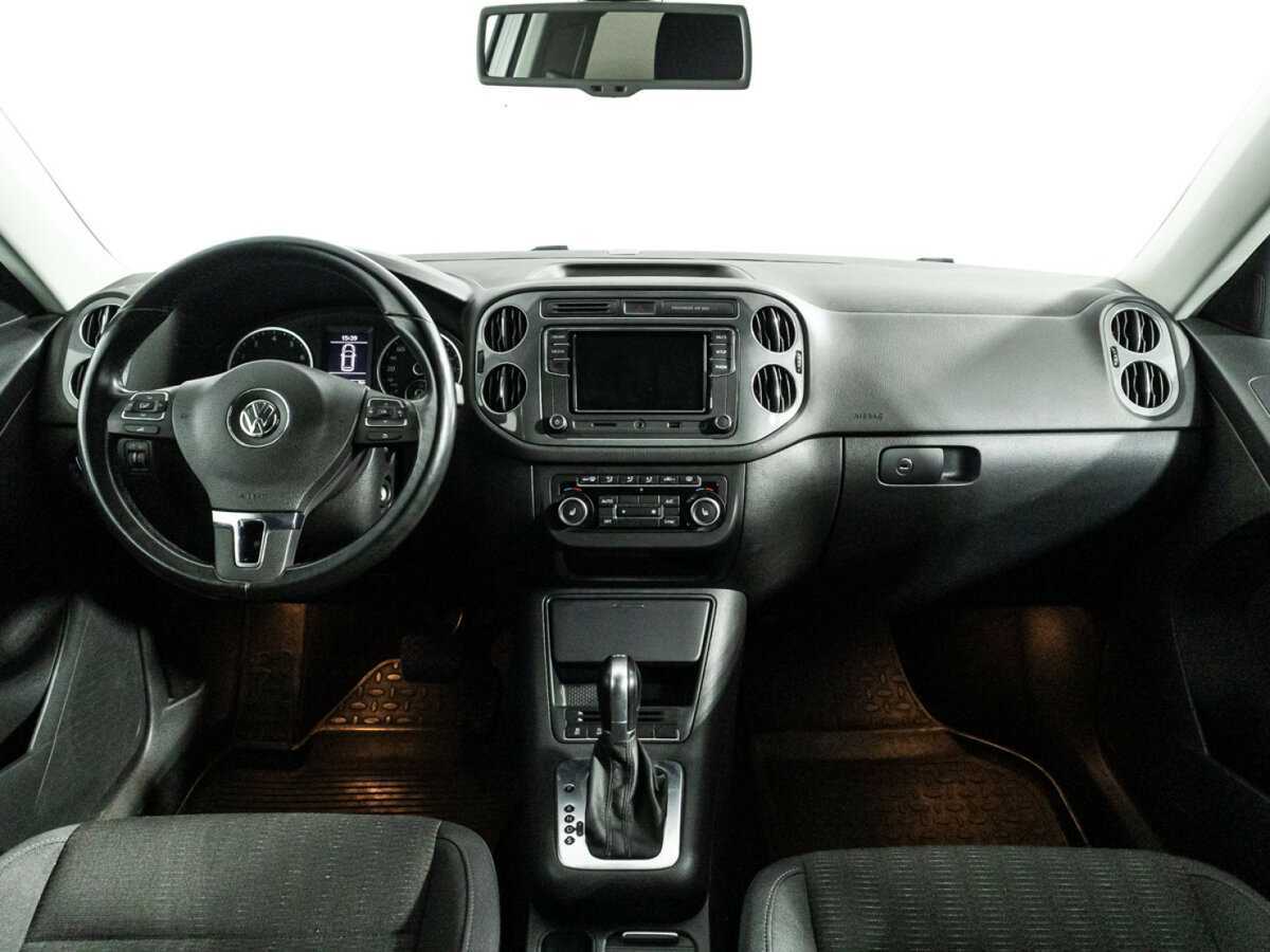 Фольксваген Тигуан б/у, 2015, Роботизированная. Фото: #12