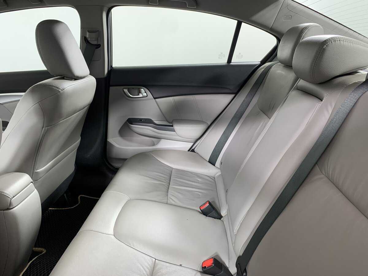 Хонда Цивик б/у, 2013, Автоматическая. Фото: #19