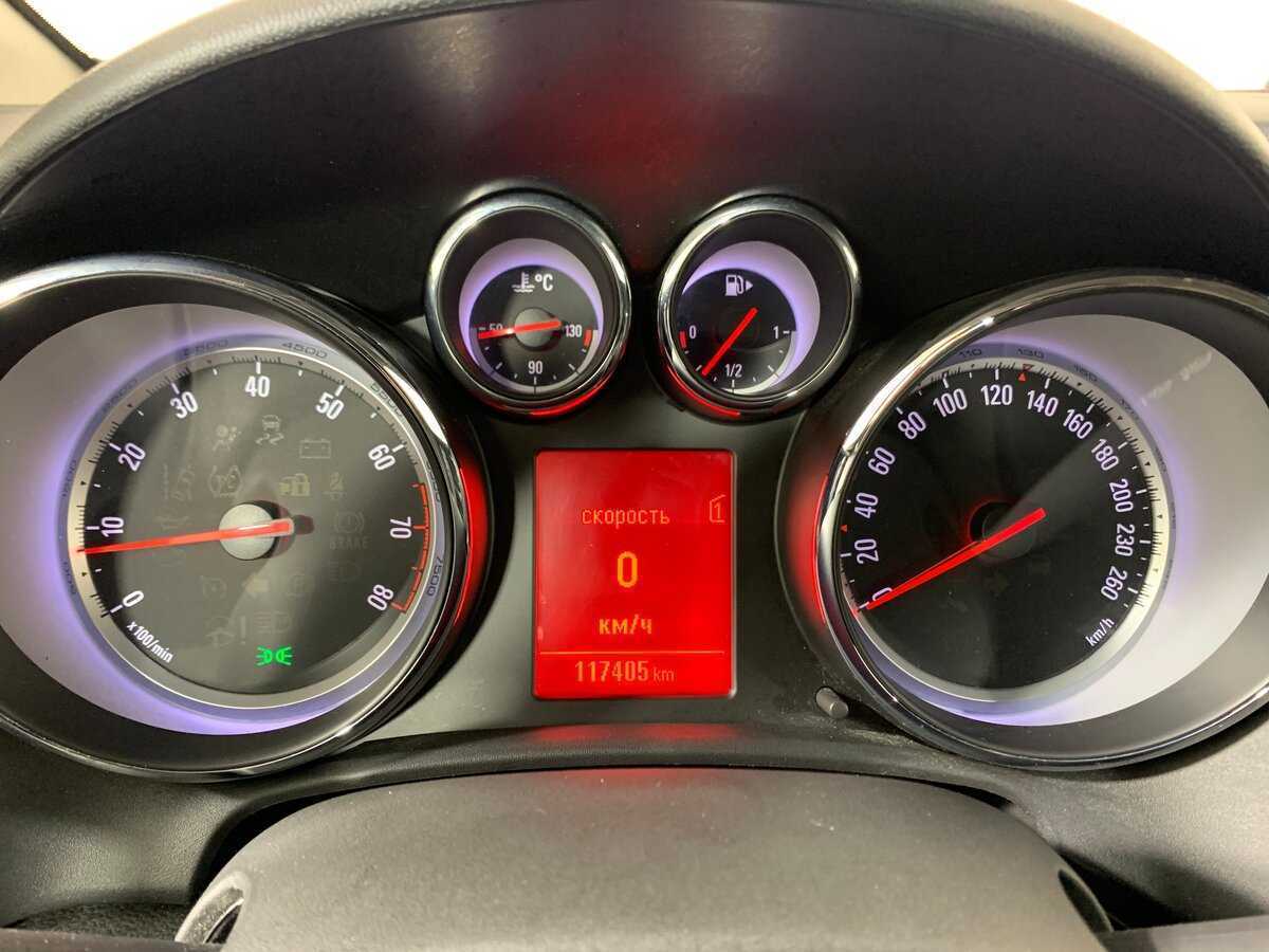 Опель Астра б/у, 2012, Механическая. Фото: #14