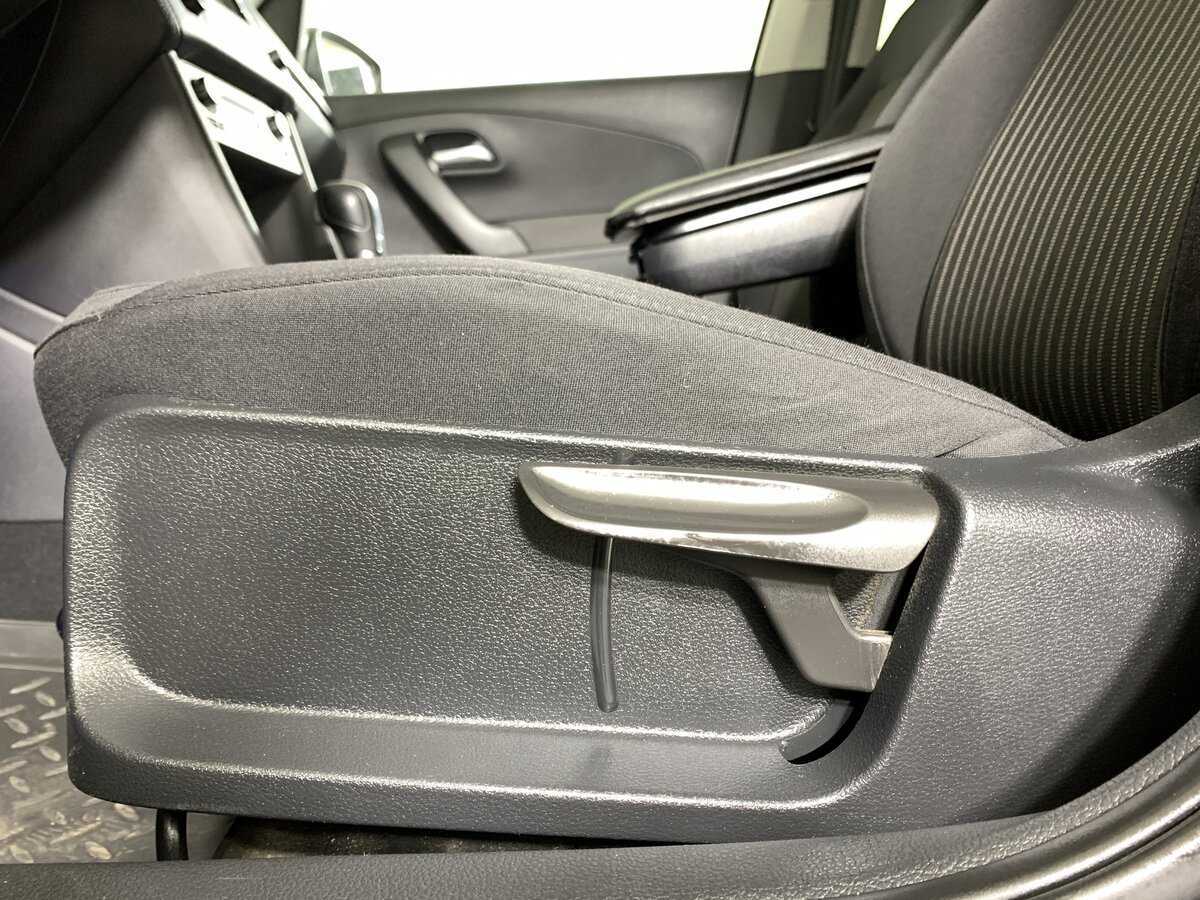 Фольксваген Поло б/у, 2013, Автоматическая. Фото: #15