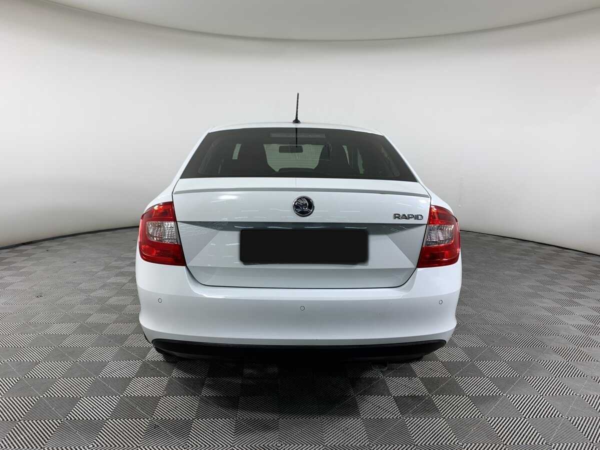 Шкода Рапид б/у, 2015, Роботизированная. Фото: #5