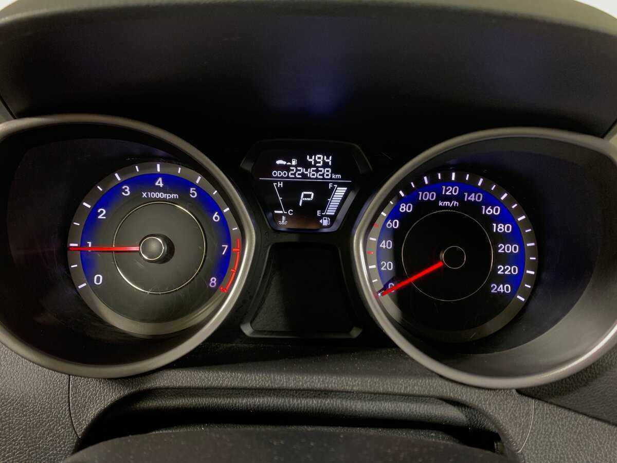 Хендай Елантра б/у, 2012, Автоматическая. Фото: #14