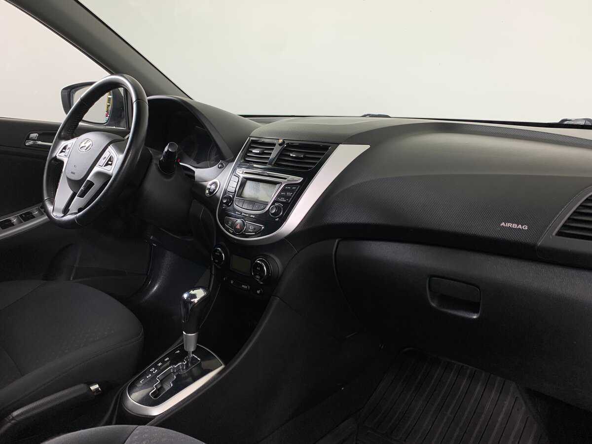 Хендай Солярис б/у, 2012, Автоматическая. Фото: #13