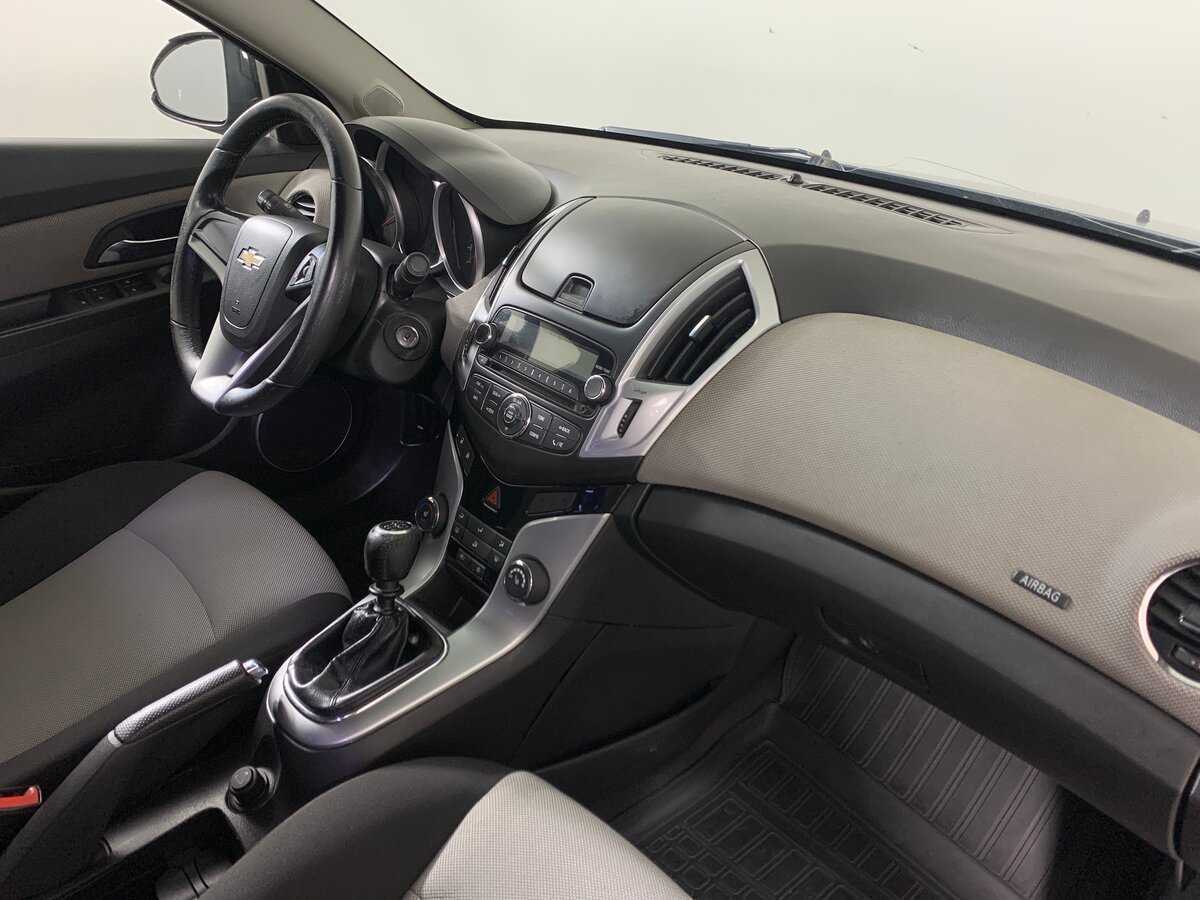 Шевроле Круз б/у, 2013, Механическая. Фото: #11