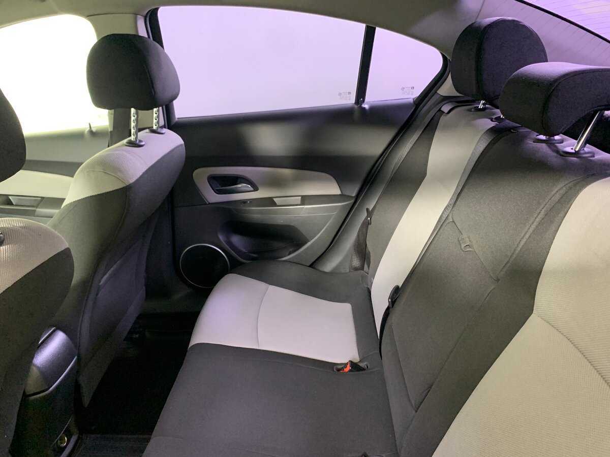 Шевроле Круз б/у, 2013, Механическая. Фото: #16