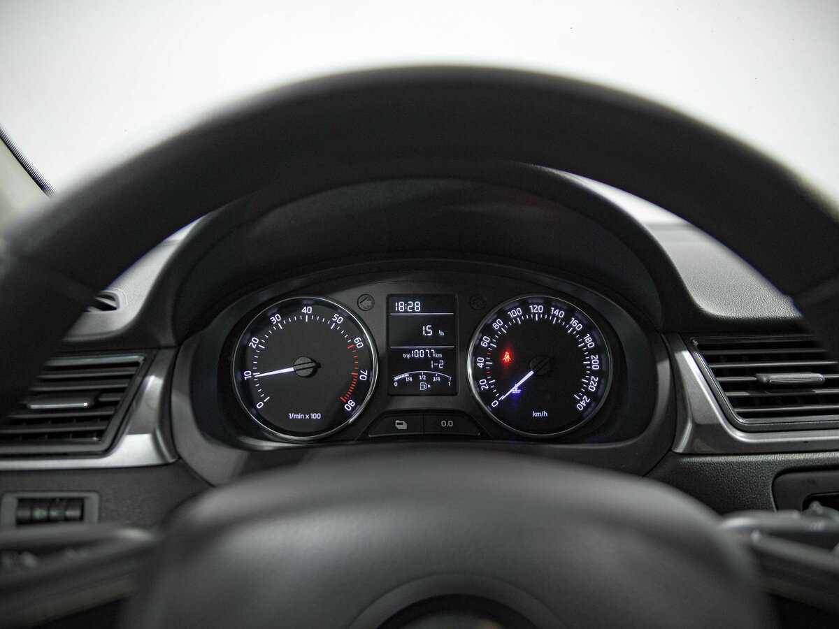 Шкода Рапид б/у, 2015, Механическая. Фото: #6