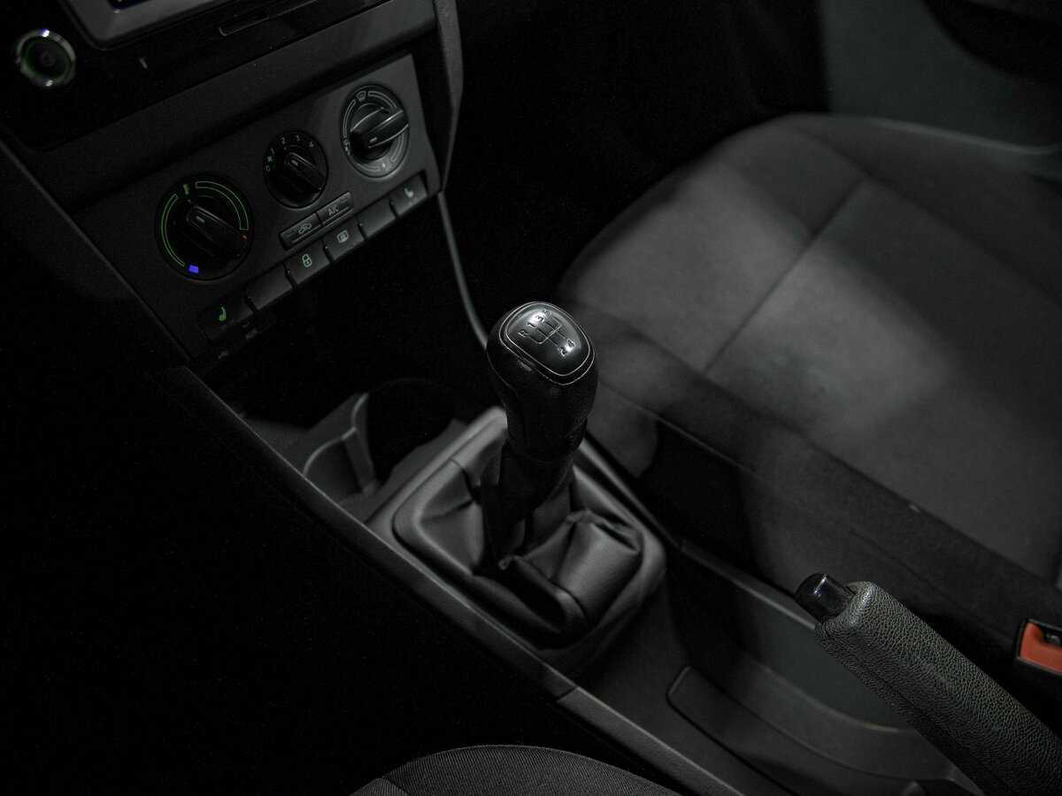 Шкода Рапид б/у, 2016, Механическая. Фото: #9