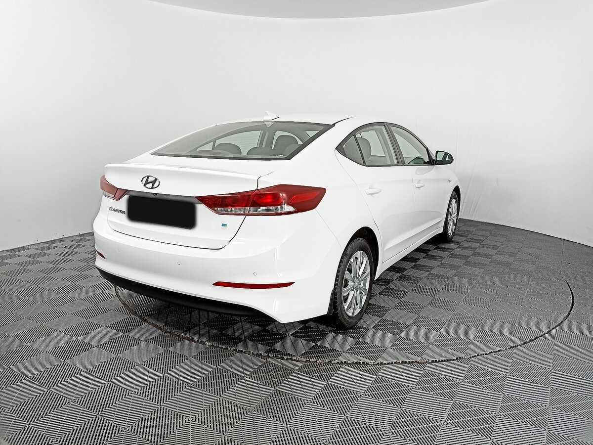 Хендай Елантра б/у, 2017, Автоматическая. Фото: #4