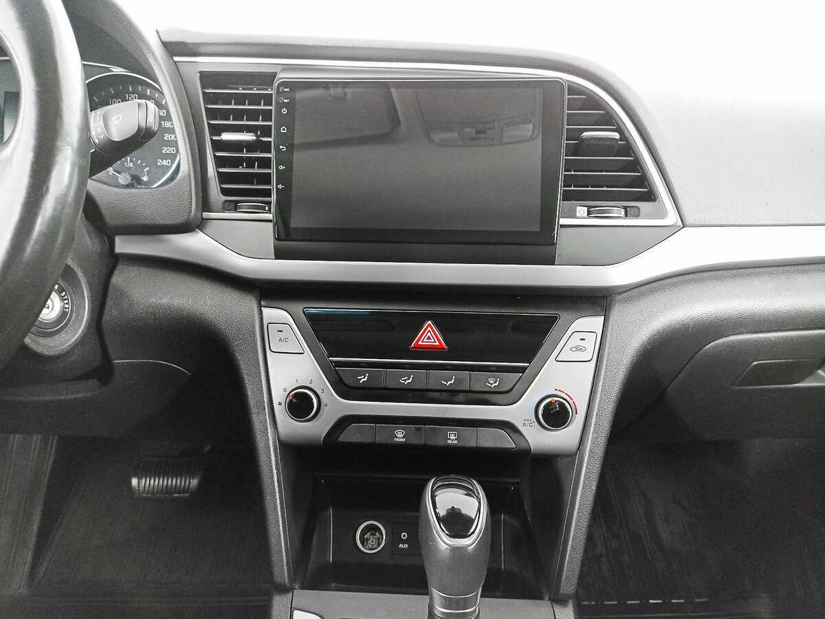 Хендай Елантра б/у, 2017, Автоматическая. Фото: #14