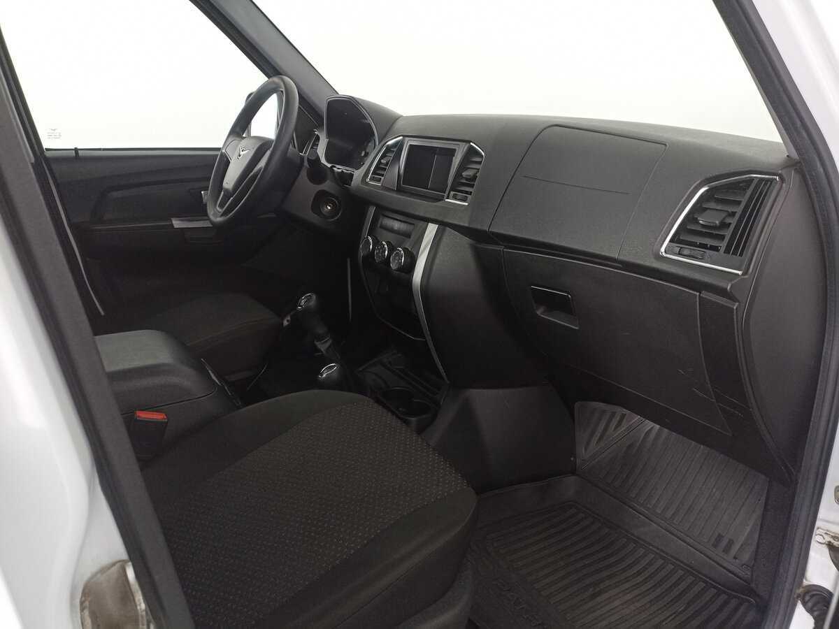 УАЗ Патриот б/у, 2018, Механическая. Фото: #10