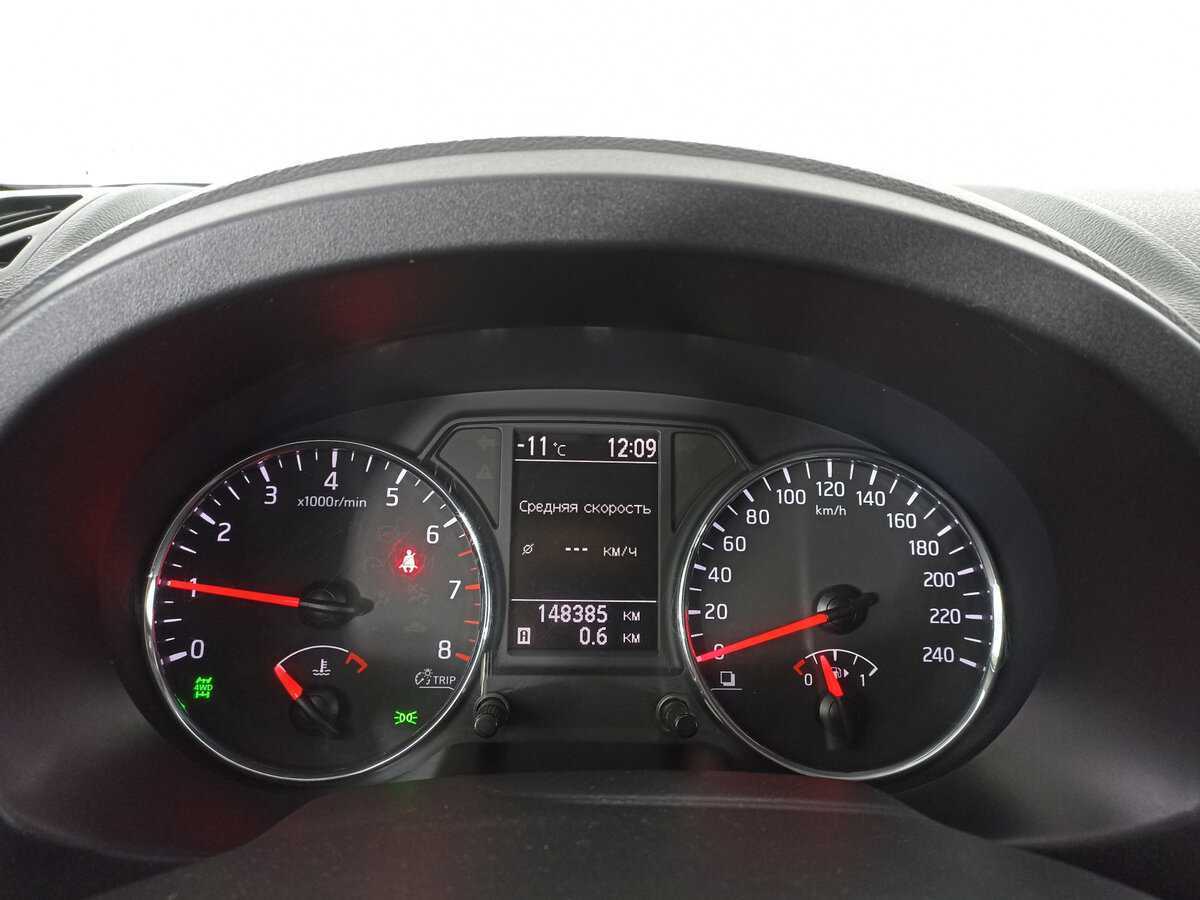 Ниссан Икс-Трейл б/у, 2014, Механическая. Фото: #12