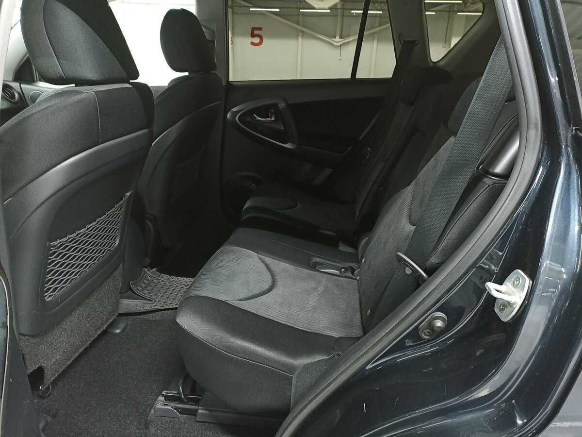 Тойота Рав4 б/у, 2012, Механическая. Фото: #11