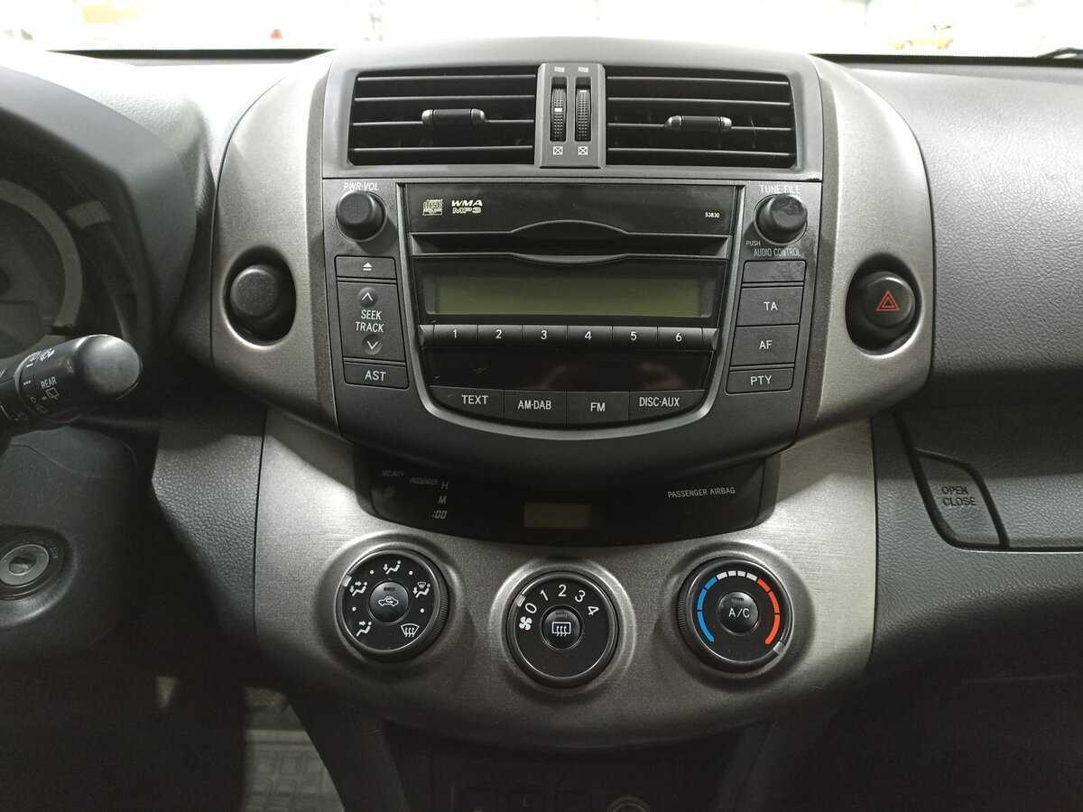 Тойота Рав4 б/у, 2012, Механическая. Фото: #14