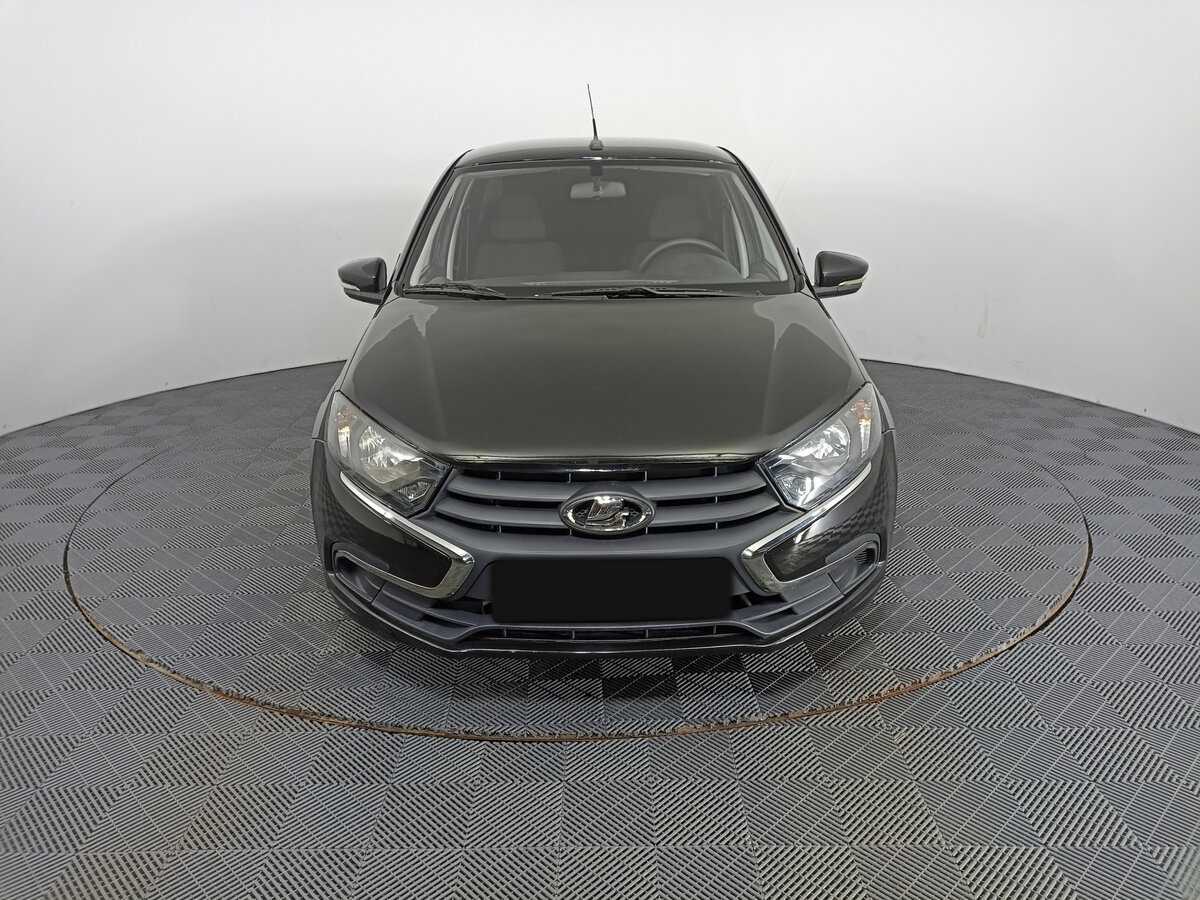Лада (ВАЗ) Гранта б/у, 2021, Механическая. Фото: #1