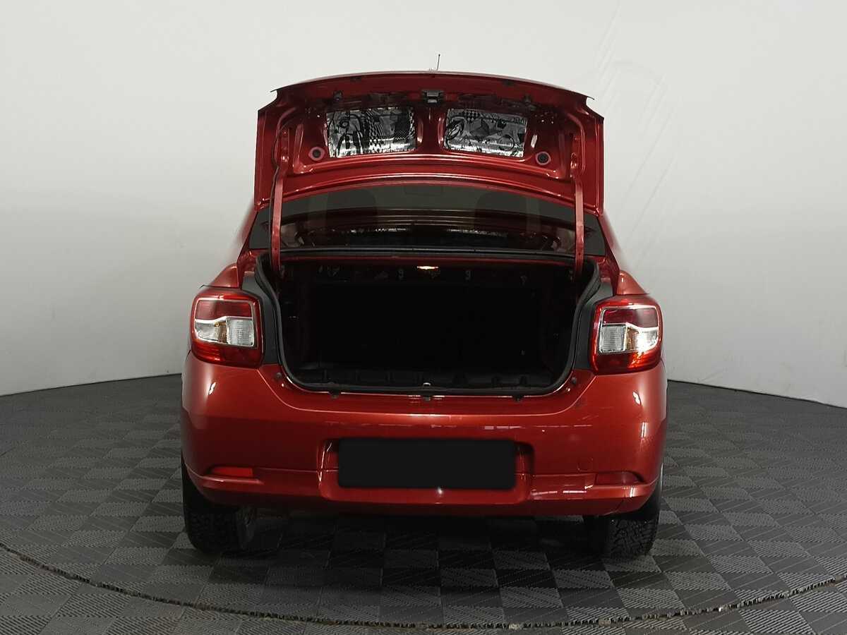 Рено Логан б/у, 2015, Механическая. Фото: #8