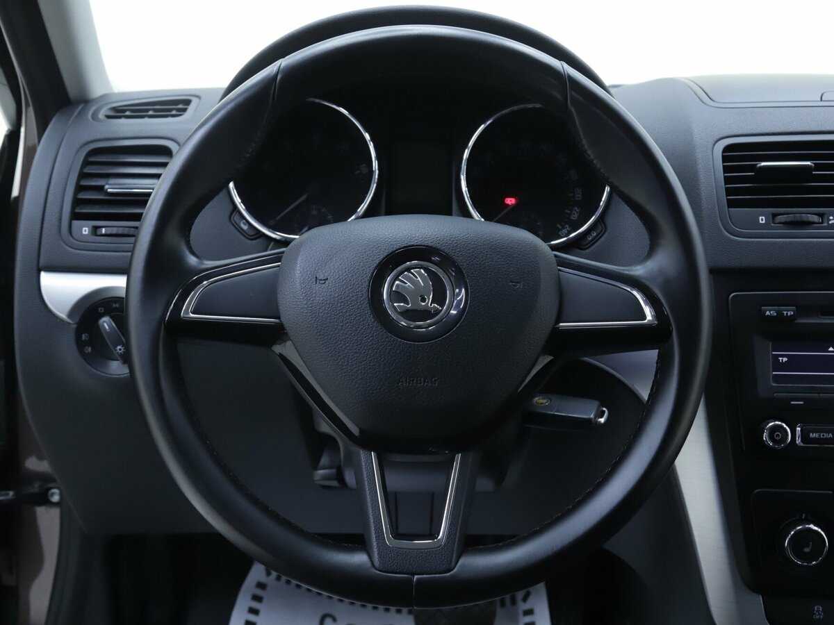 Шкода Йети б/у, 2014, Роботизированная. Фото: #10