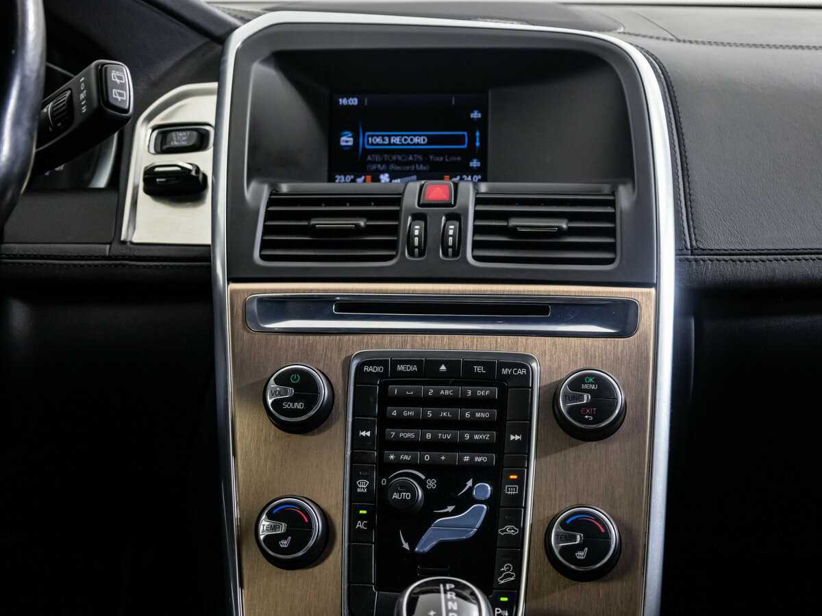 Вольво ИксЦ60 б/у, 2014, Автоматическая. Фото: #9