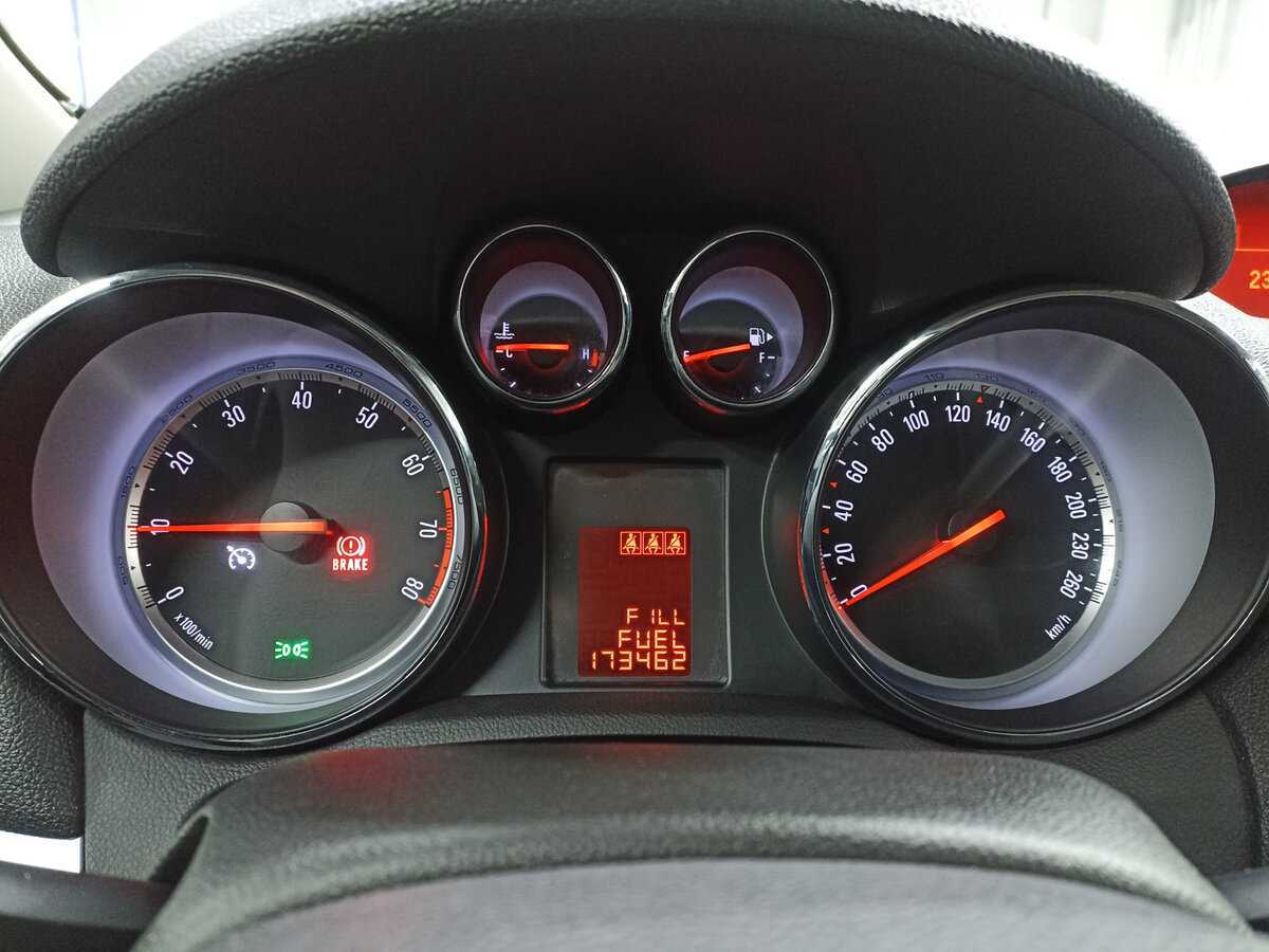 Опель Мокка б/у, 2012, Механическая. Фото: #12