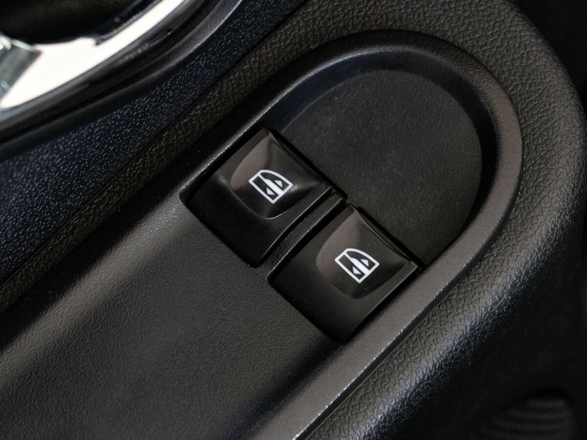 Ниссан Террано б/у, 2018, Механическая. Фото: #14