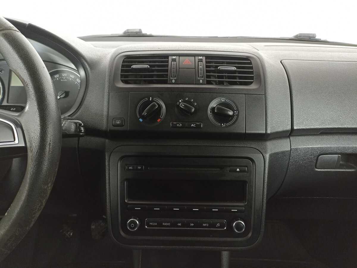 Шкода Фабия б/у, 2014, Механическая. Фото: #14