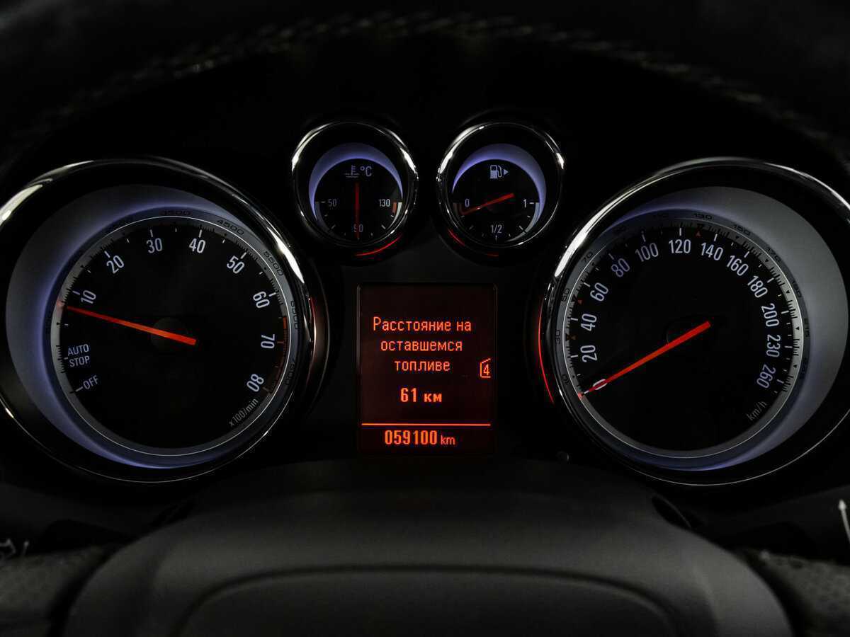 Опель Астра б/у, 2012, Механическая. Фото: #18