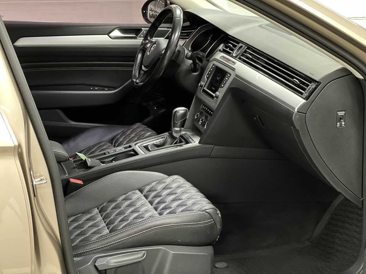 Фольксваген Пассат б/у, 2016, Роботизированная. Фото: #10