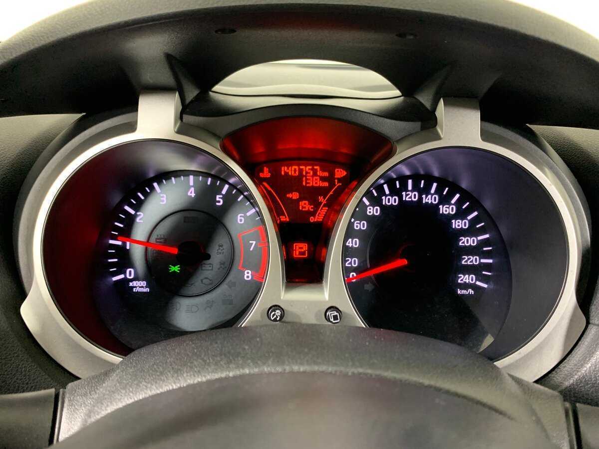 Ниссан Жук б/у, 2013, Вариатор. Фото: #14