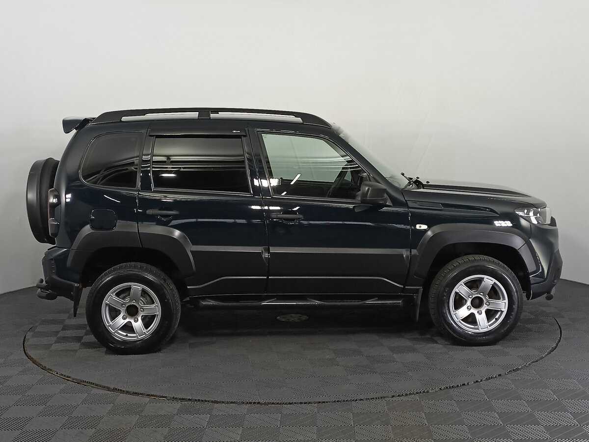 Лада (ВАЗ) Нива б/у, 2022, Механическая. Фото: #3