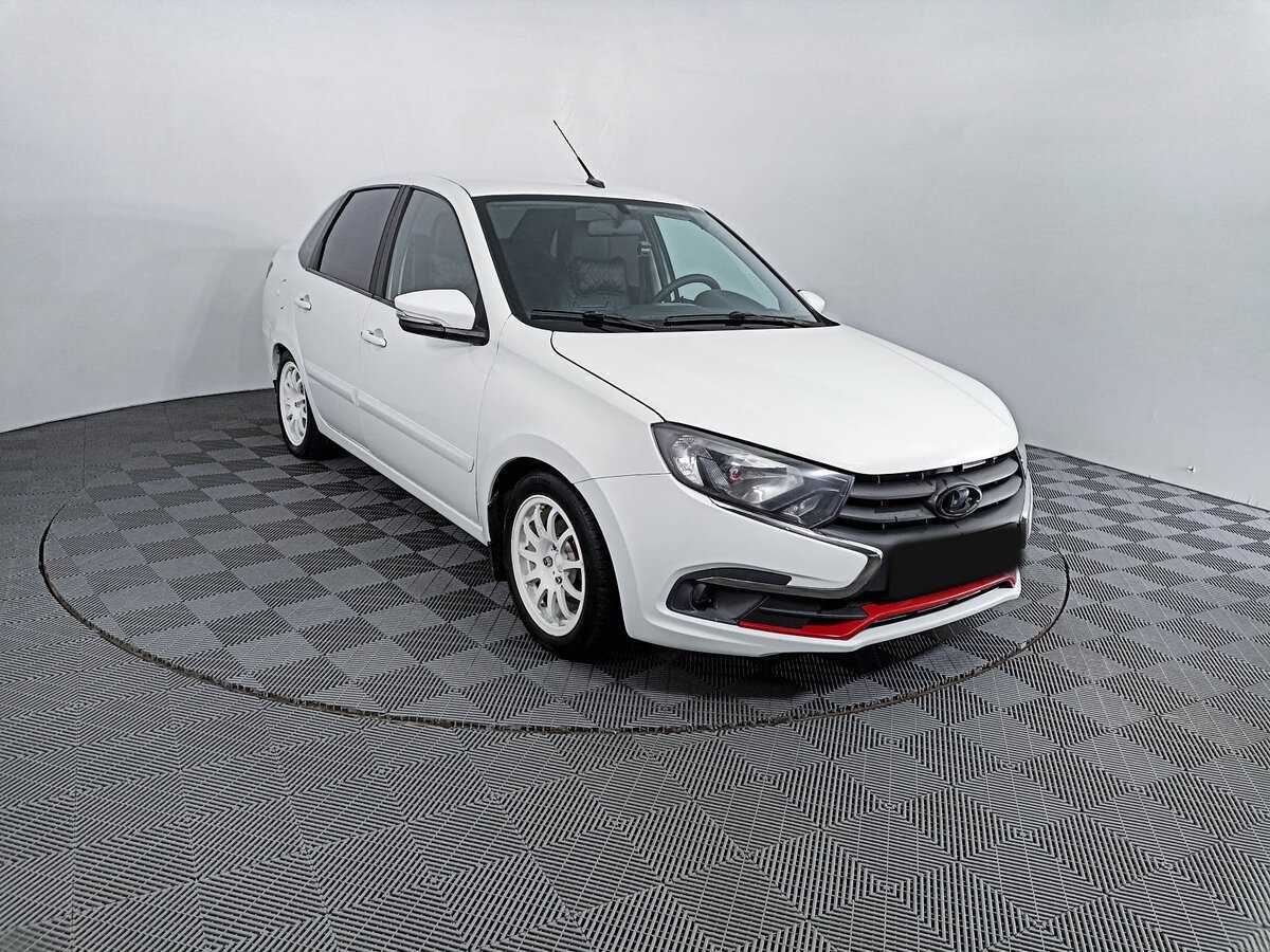 Лада (ВАЗ) Гранта б/у, 2020, Механическая. Фото: #2