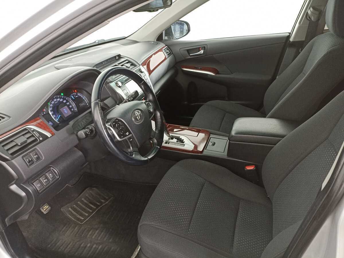 Тойота Камри б/у, 2013, Автоматическая. Фото: #15