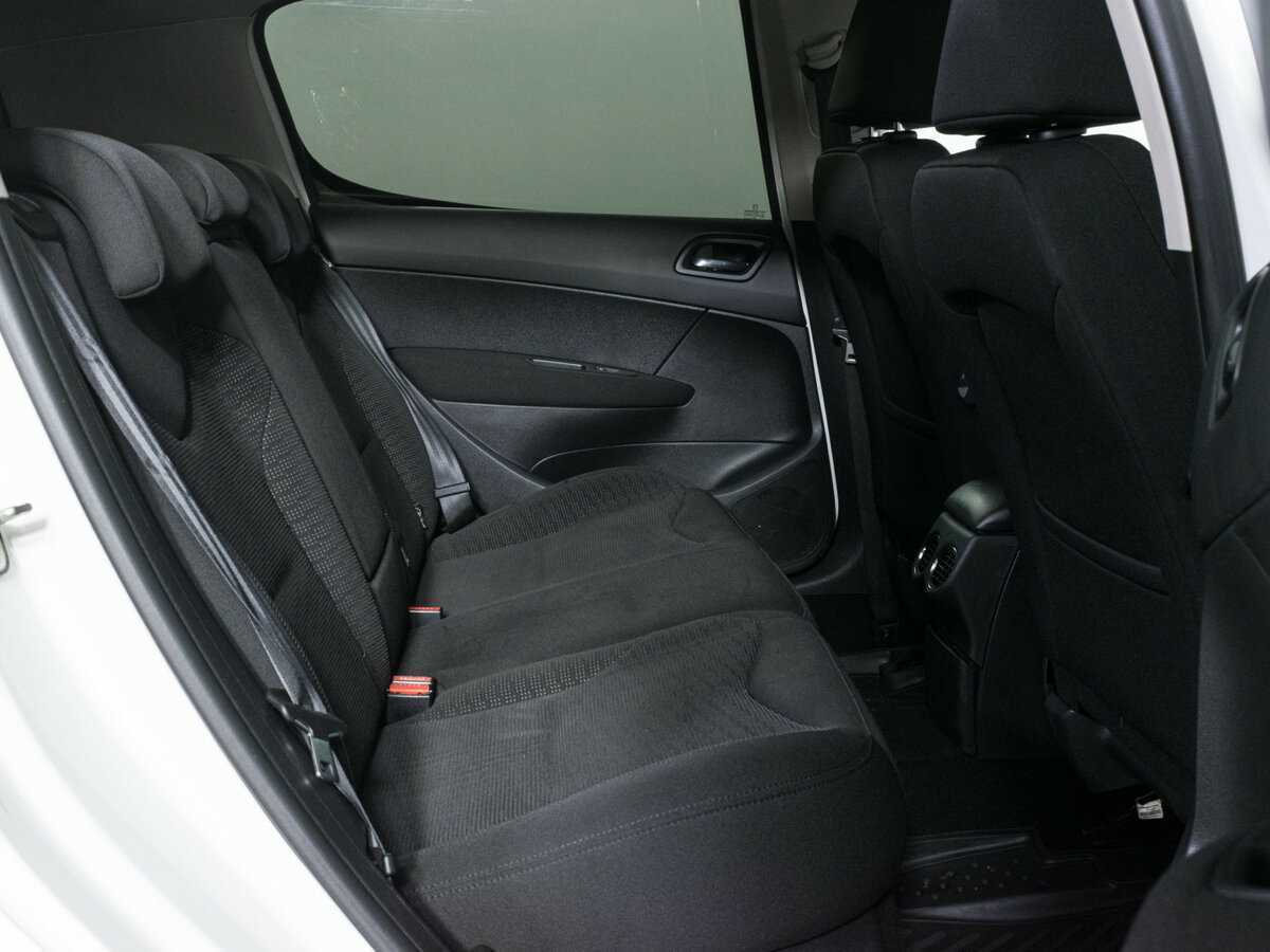 Пежо 308 б/у, 2012, Автоматическая. Фото: #9