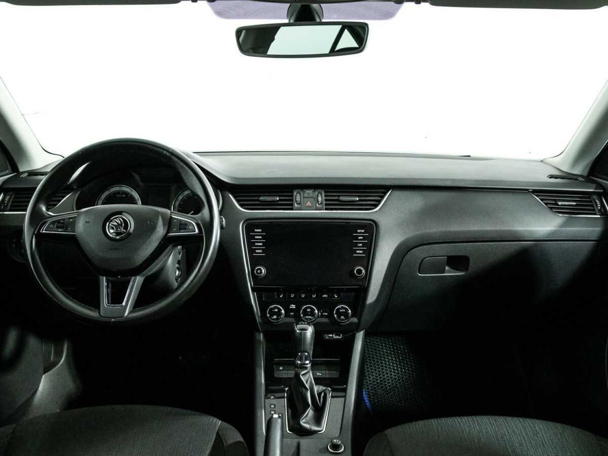 Шкода Октавия б/у, 2018, Роботизированная. Фото: #12