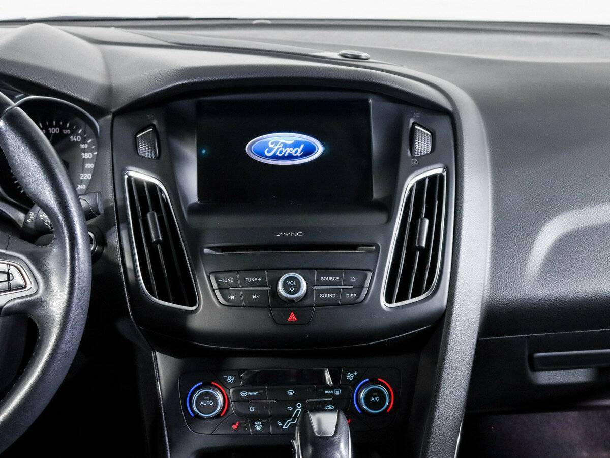 Форд Фокус б/у, 2017, Автоматическая. Фото: #9