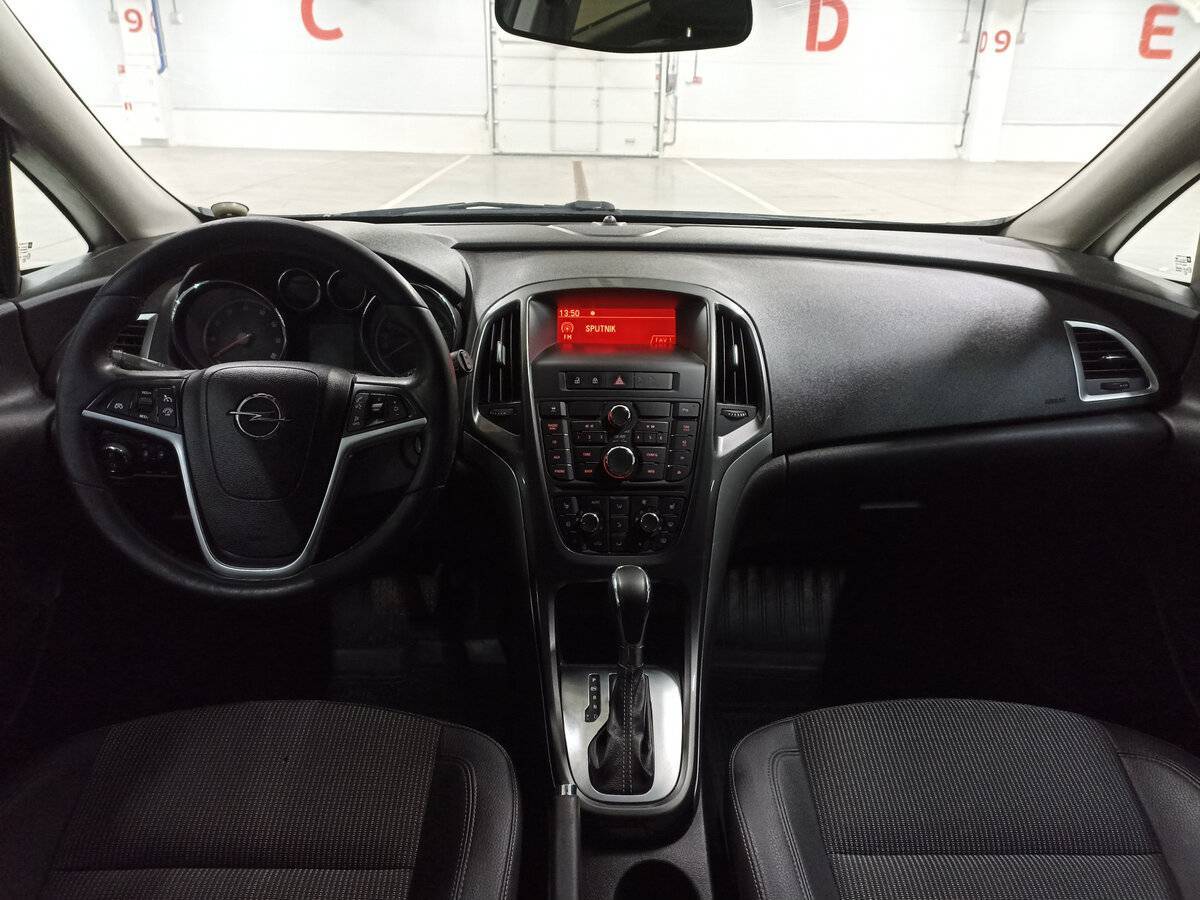 Опель Астра б/у, 2012, Автоматическая. Фото: #13