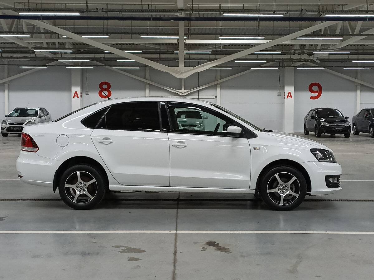 Фольксваген Поло б/у, 2016, Механическая. Фото: #3