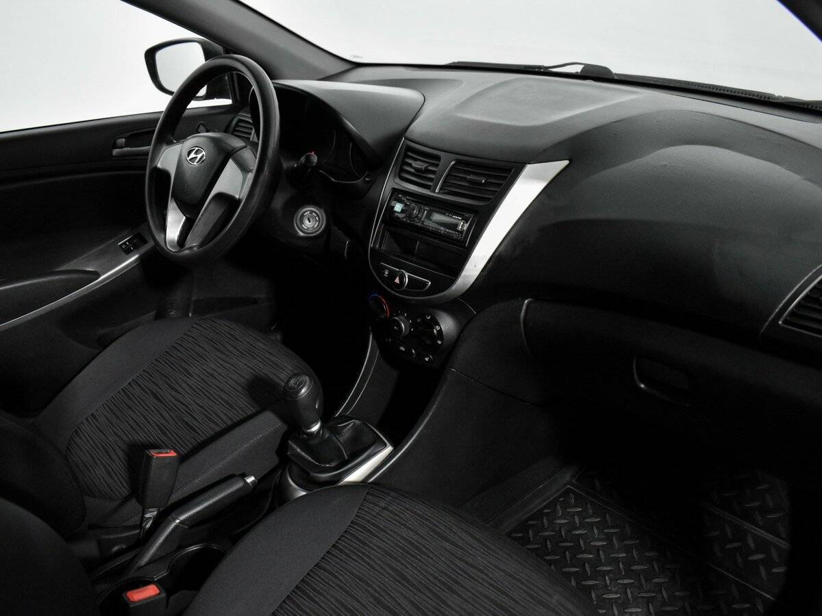 Хендай Солярис б/у, 2014, Механическая. Фото: #12