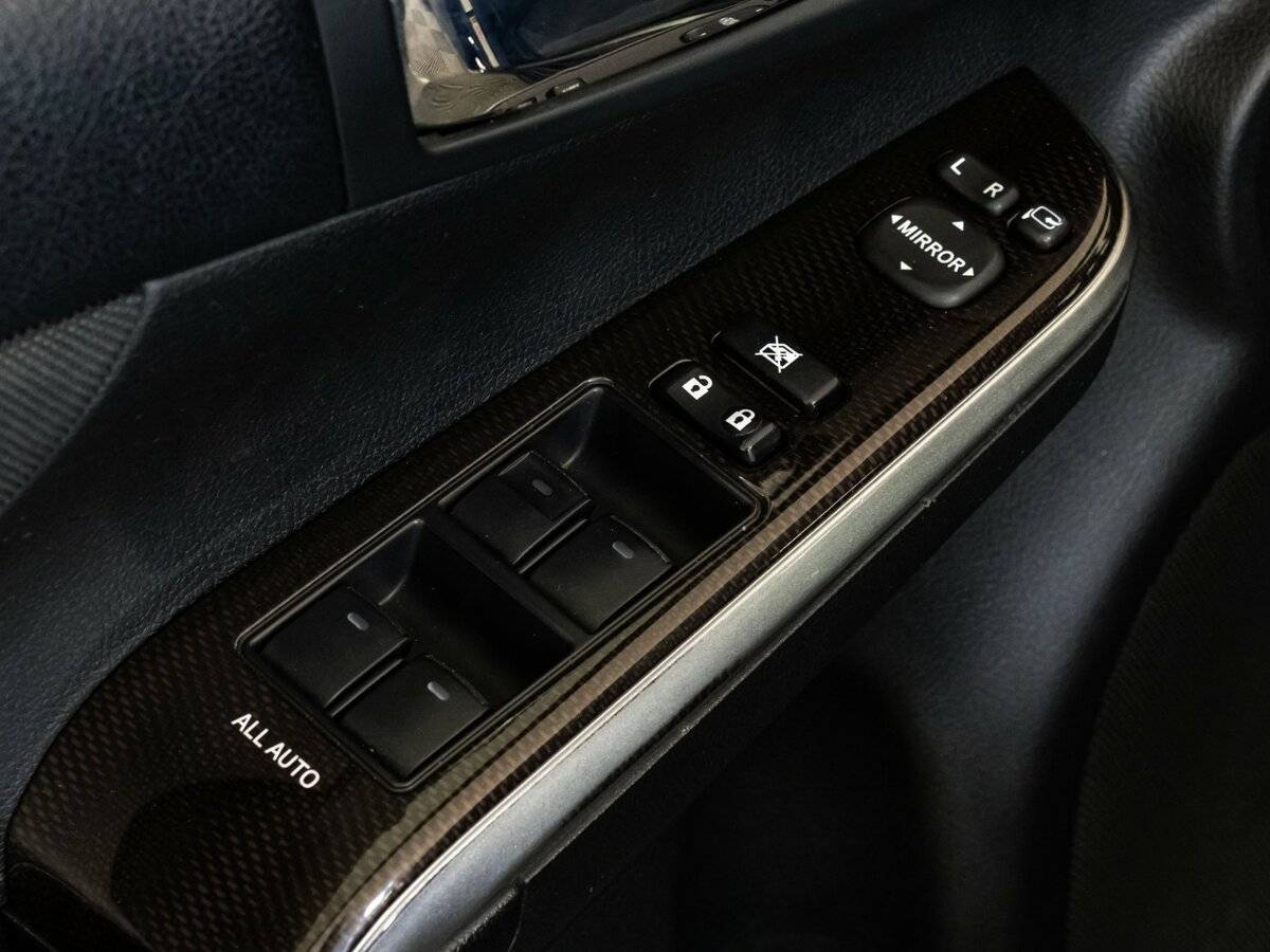 Тойота Камри б/у, 2017, Автоматическая. Фото: #14